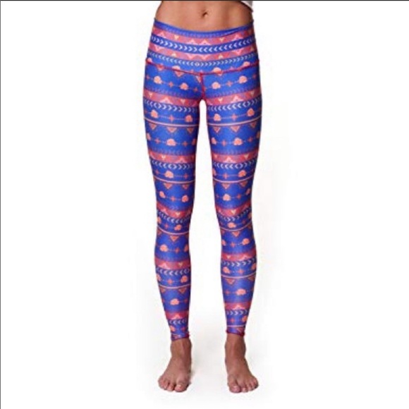 Teeki yoga leggings Guns N’ Roses size medium - Picture 1 of 8
